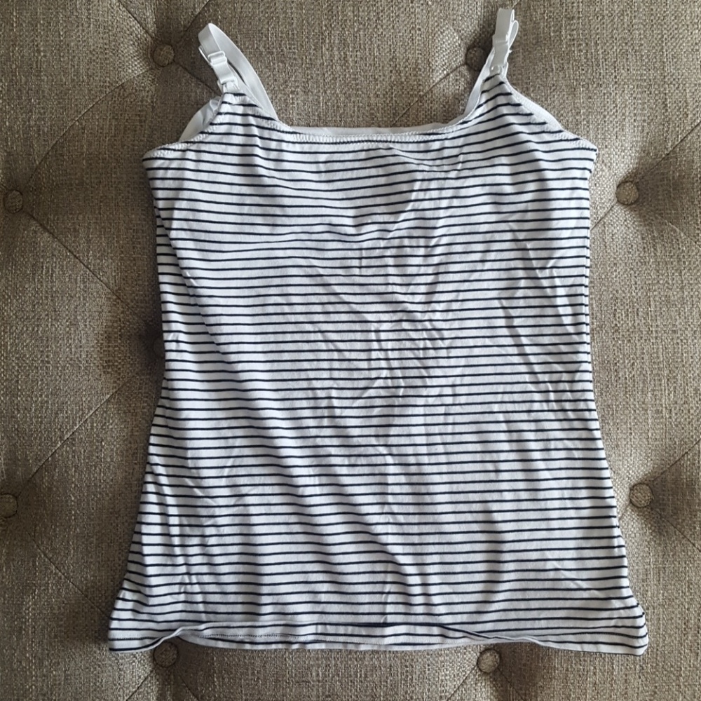 Nursing tank